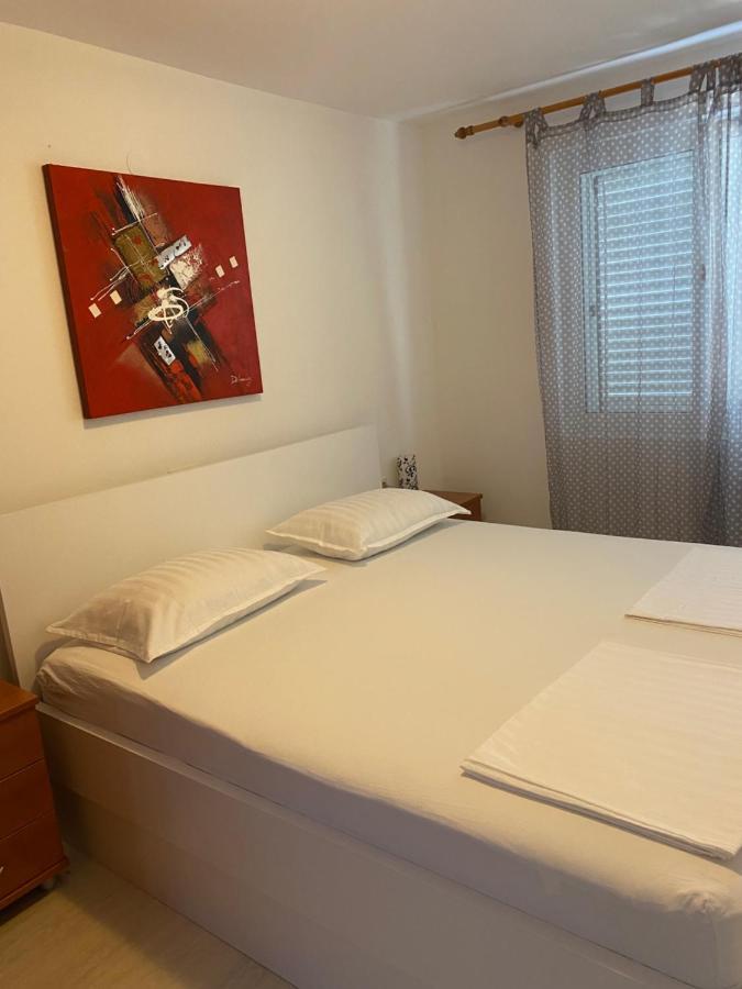 Apartments Nautica Barbat na Rabu エクステリア 写真