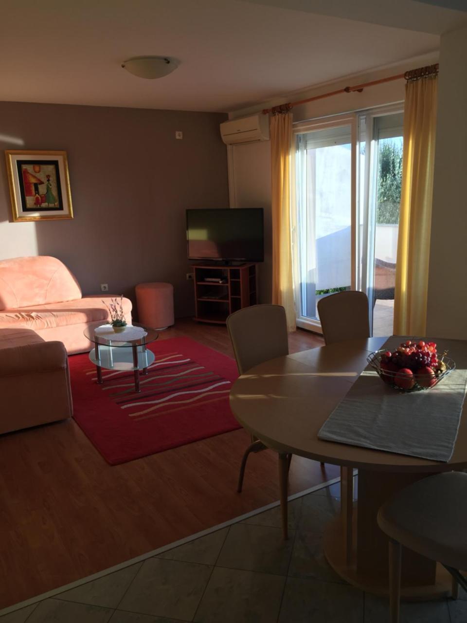 Apartments Nautica Barbat na Rabu エクステリア 写真
